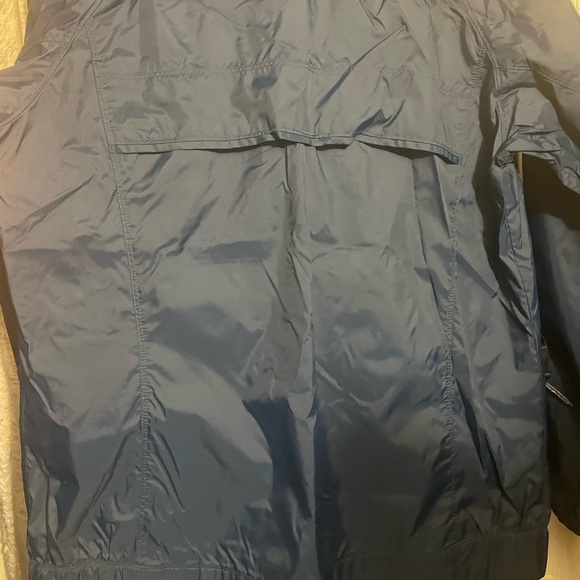 Columbia Navy Blue Windbreaker Omni-tech - Picture 5 of 6